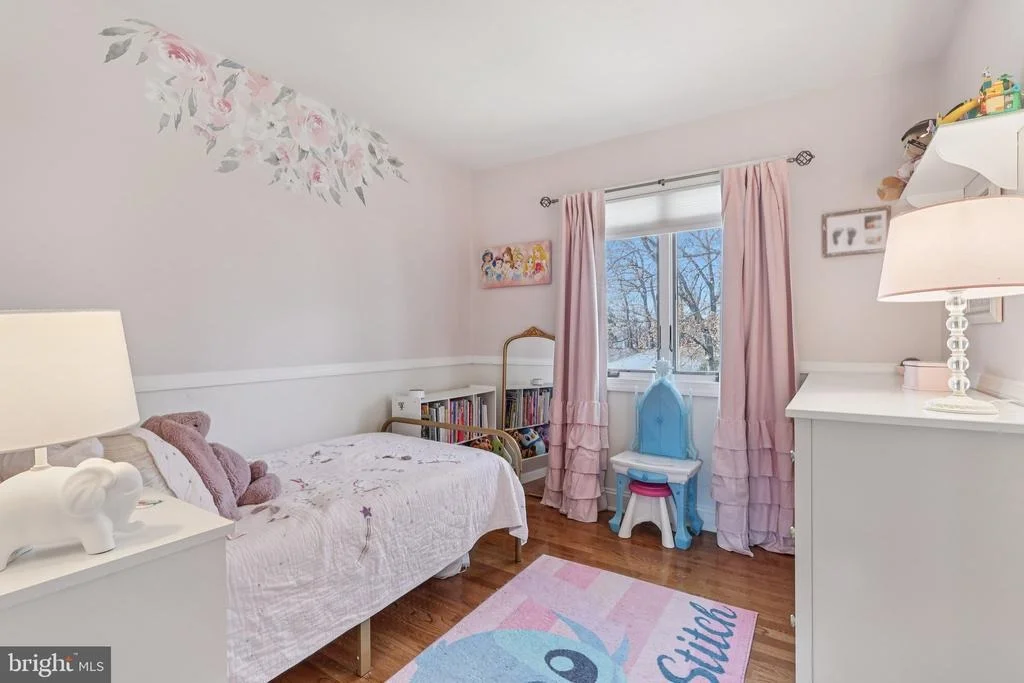 Photo of 6 RYDAL DRIVE