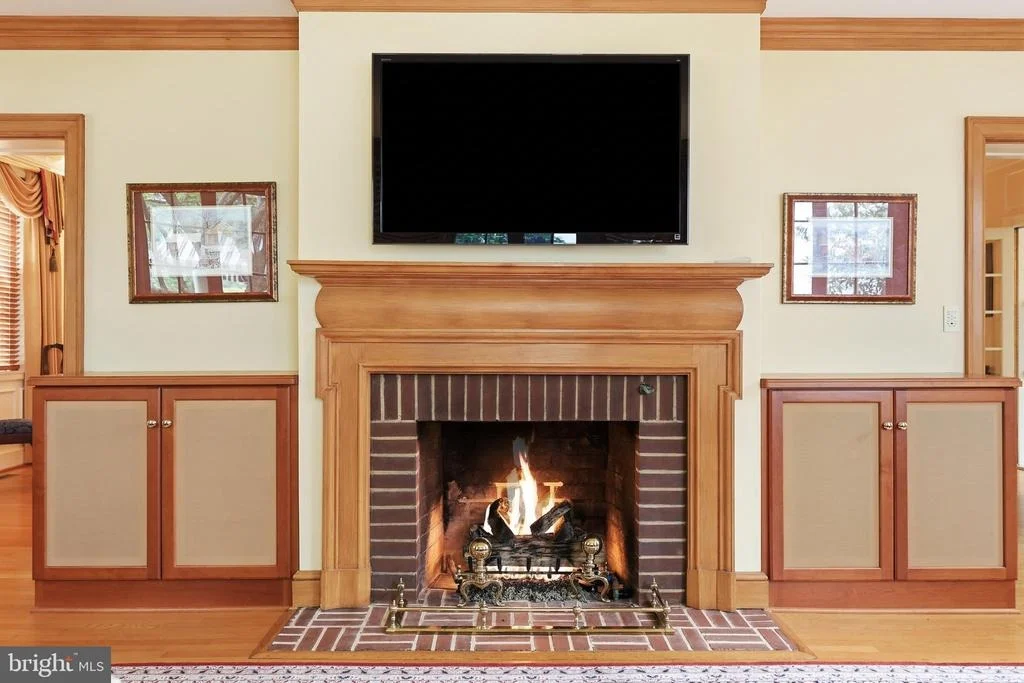 Photo of 310 UPPER COLLEGE TERRACE