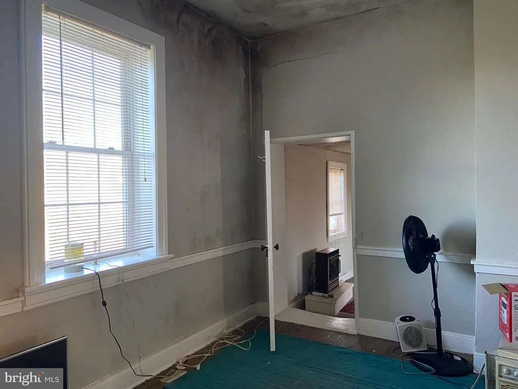Photo of 3823 ROUNDTREE ROAD