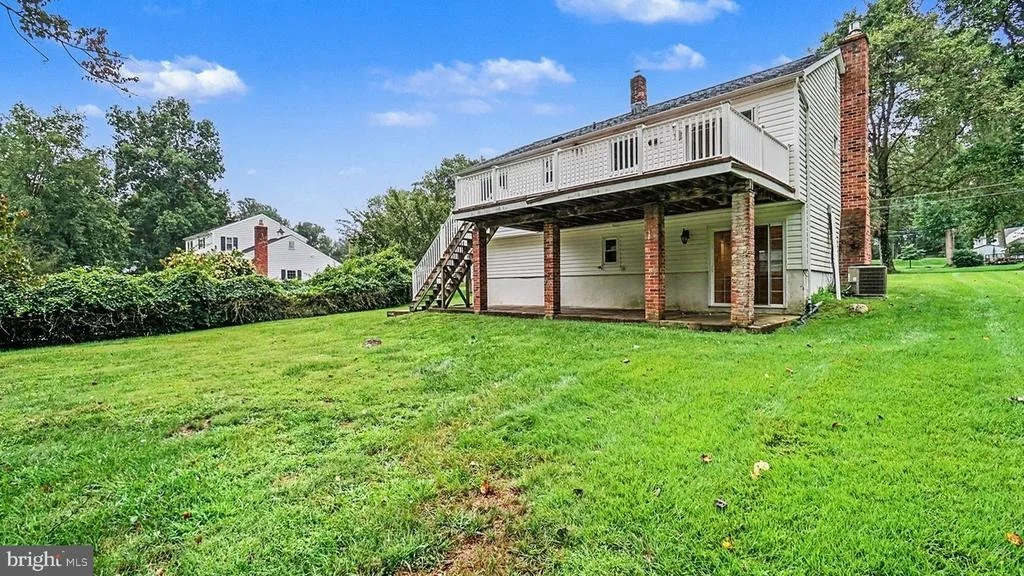Photo of 314 COLONIAL DRIVE