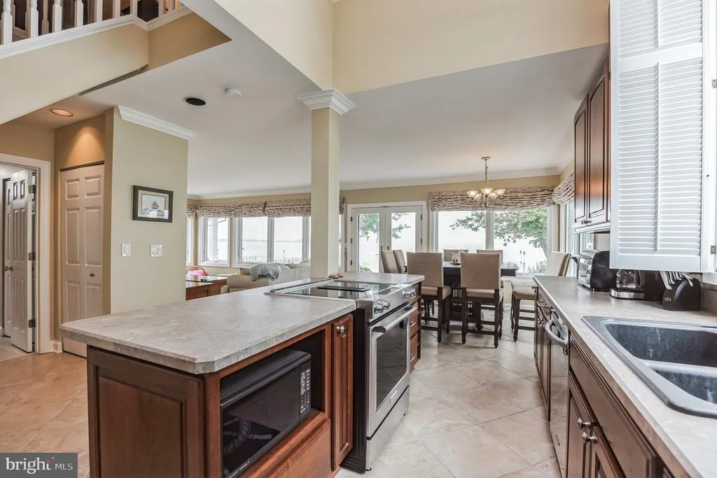 Photo of 3963 BAYSIDE DRIVE