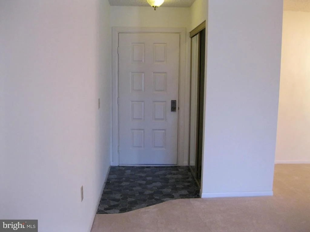 Photo of Unit 871B at 15311 PINE ORCHARD DRIVE