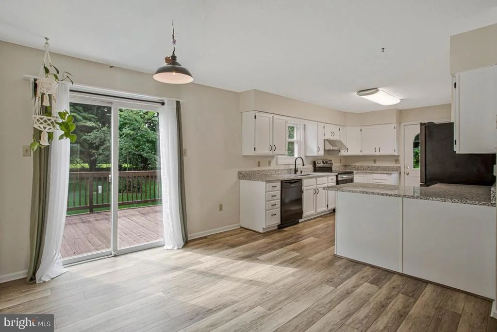 Photo of 8070 NURSERY ROAD