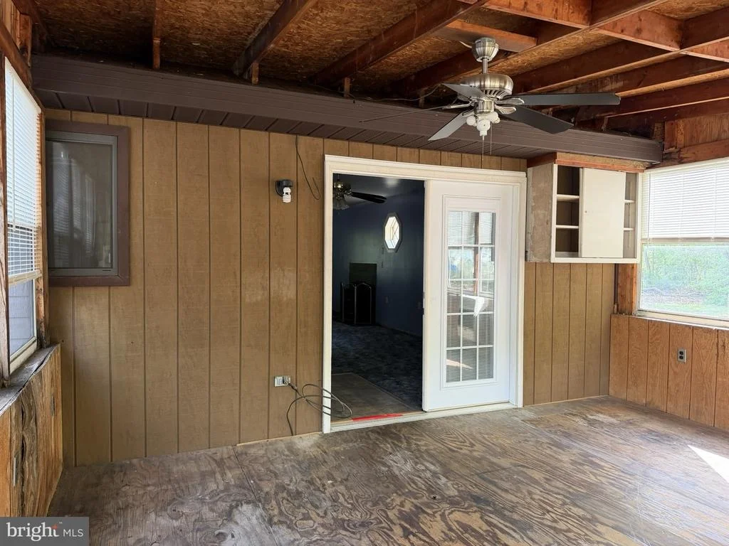Photo of 25910 FOX GRAPE ROAD