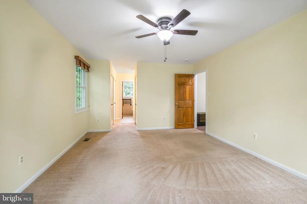 Photo of 118 SUMMIT HALL ROAD