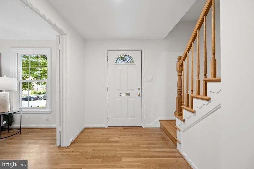 Photo of 1104 FALLSMEAD WAY