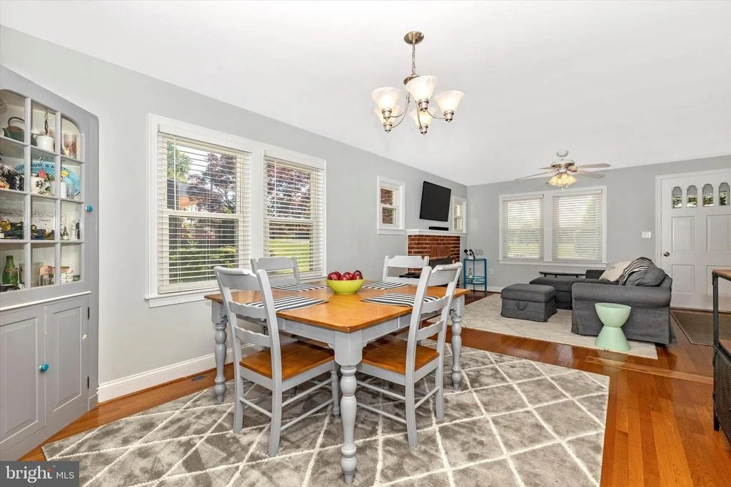 Photo of 25216 OAK DRIVE