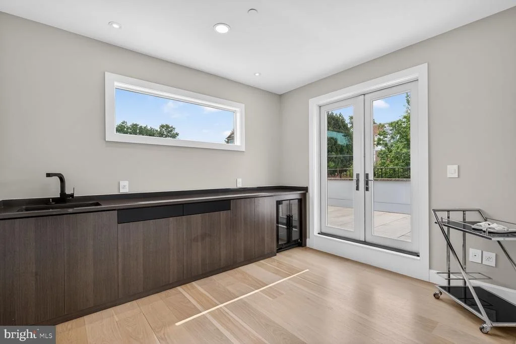Photo of 4512 SALEM LANE NW