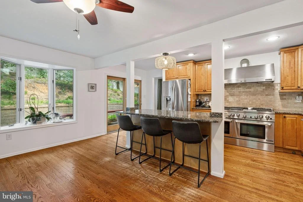 Photo of 10 SILVER HILL LANE