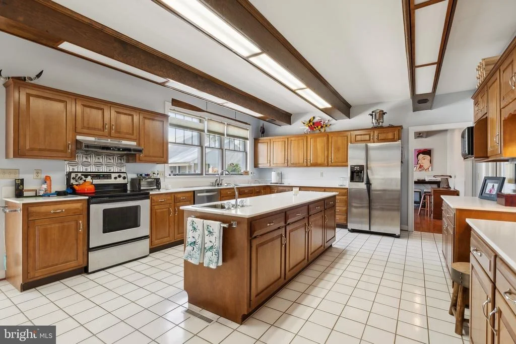 Photo of 5253 RAGGED POINT ROAD