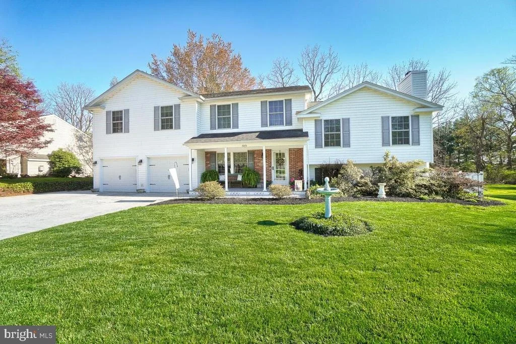 Photo of 7075 JASPER DRIVE