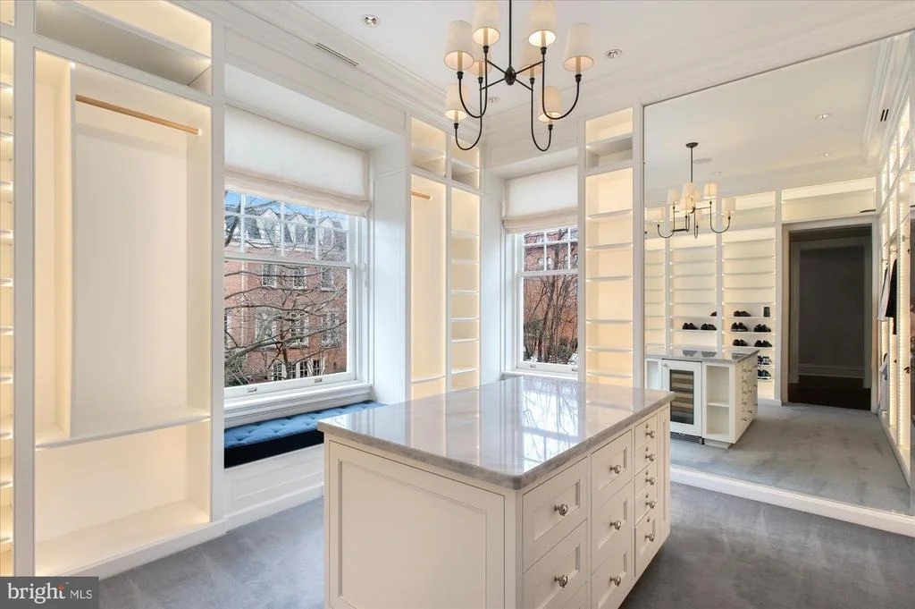 Photo of 1823 PHELPS PLACE NW