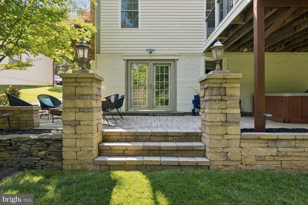 Photo of 9200 WYETH LANE