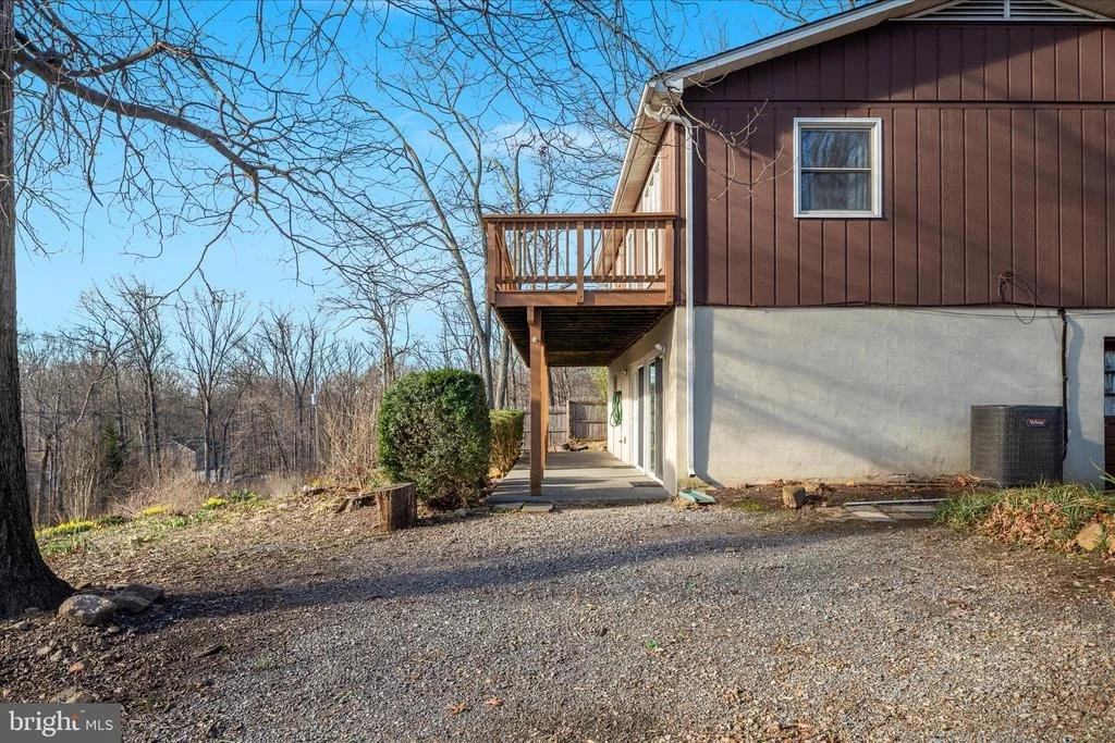 Photo of 224 DOE TRAIL
