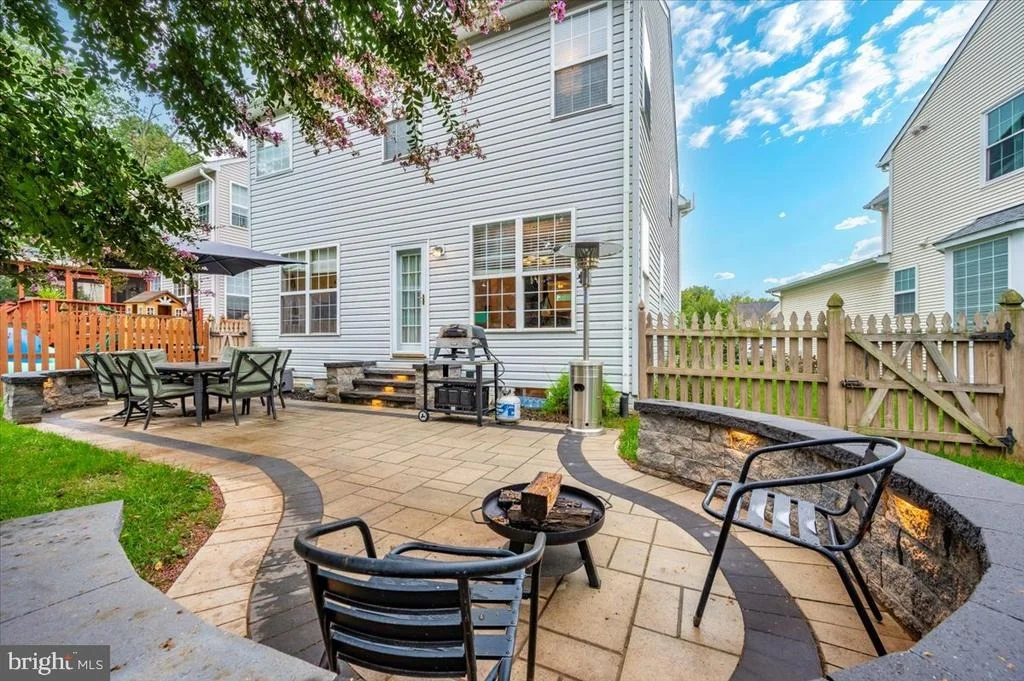 Photo of 9548 KINGSTON PLACE