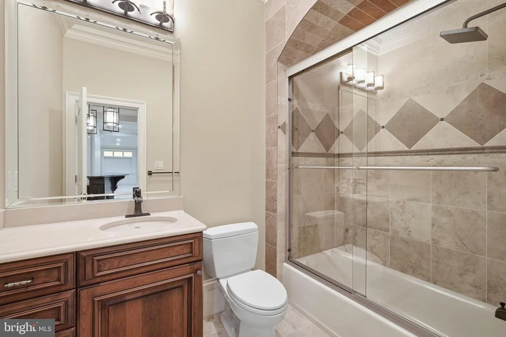 Photo of 1239 DALEVIEW DRIVE