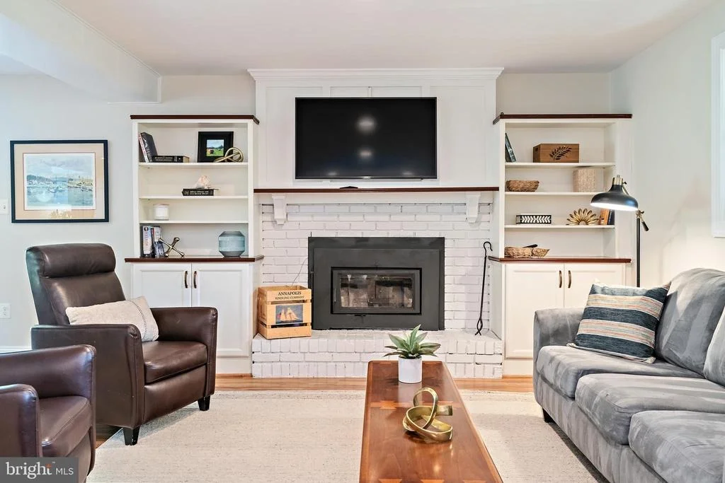 Photo of 1553 ASHCROFT LANE