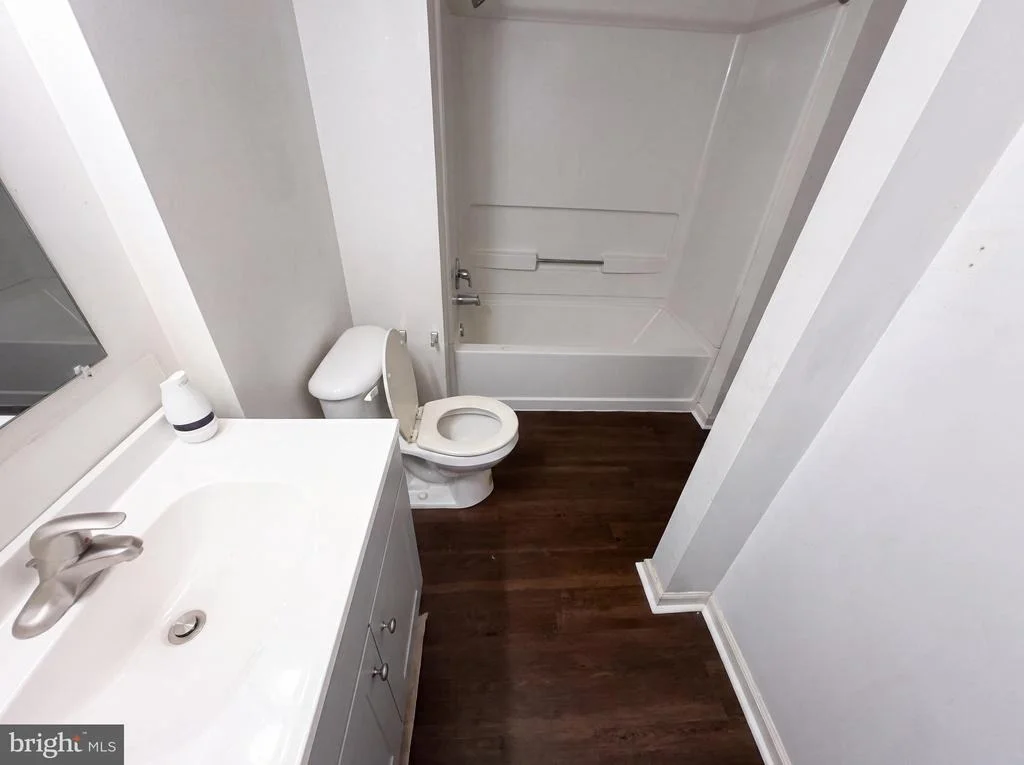 Photo of 32 LEENA LANE