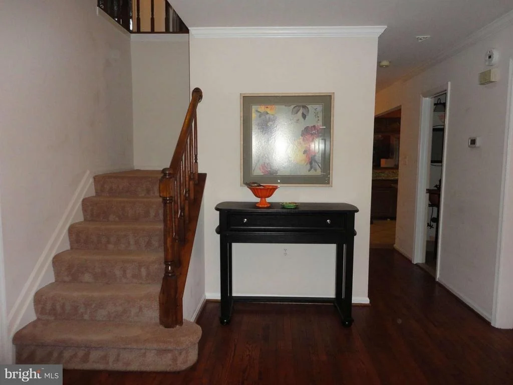 Photo of 21 LEATHERLEAF COURT
