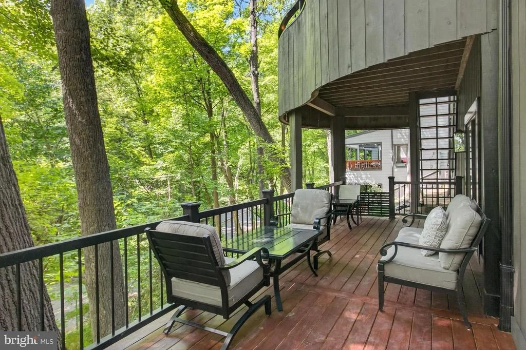 Photo of 2603 KLINGLE ROAD NW