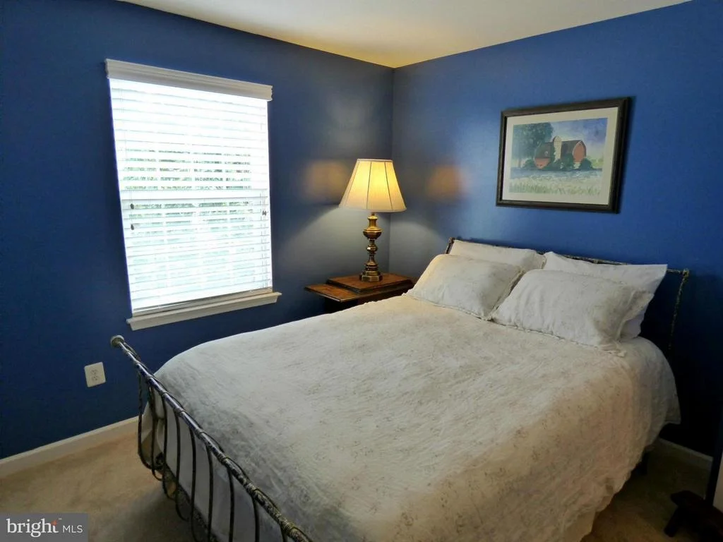 Photo of 6852 SNOWDEN COURT