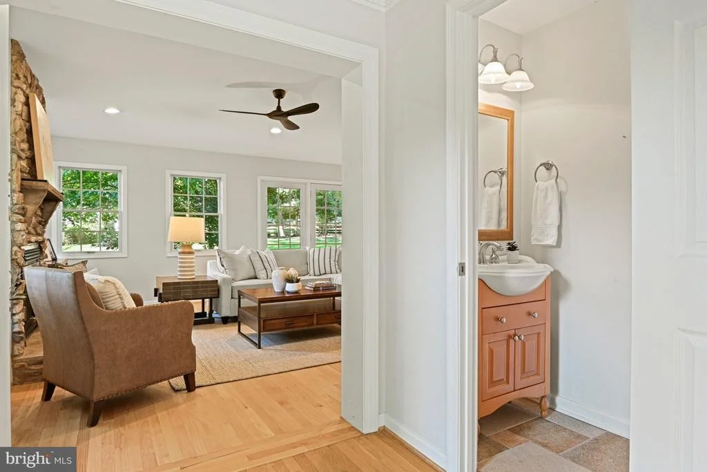 Photo of 7821 FALSTAFF ROAD