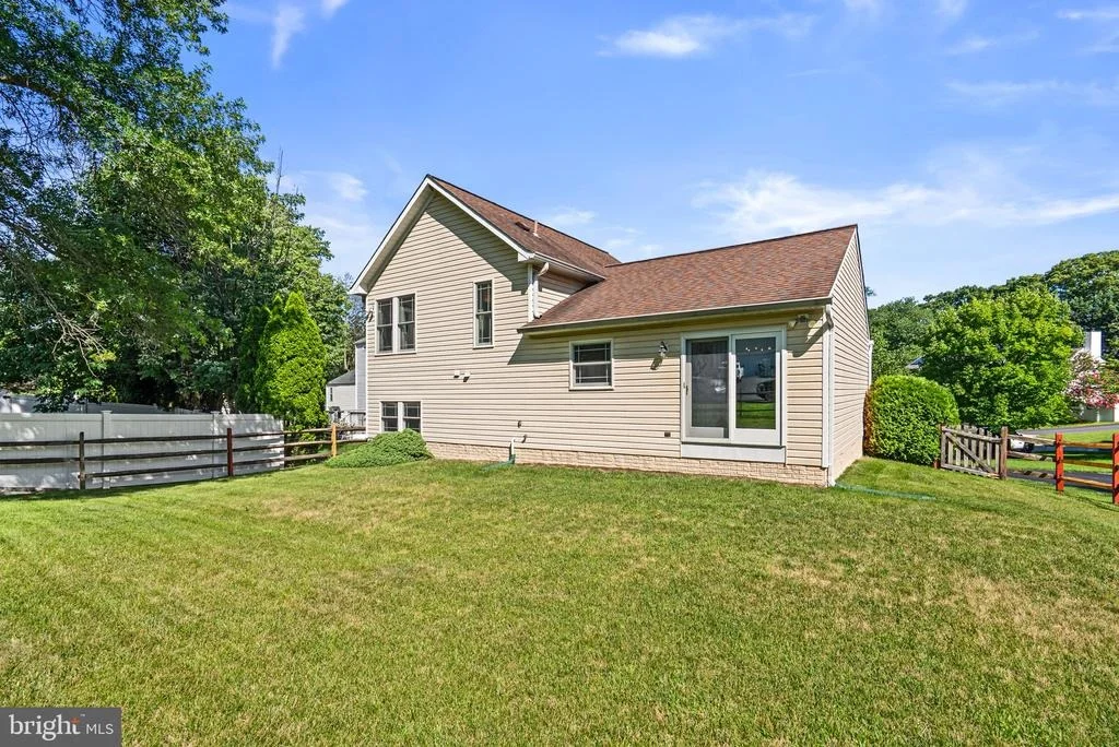 Photo of 9543 RIDGEVIEW DRIVE