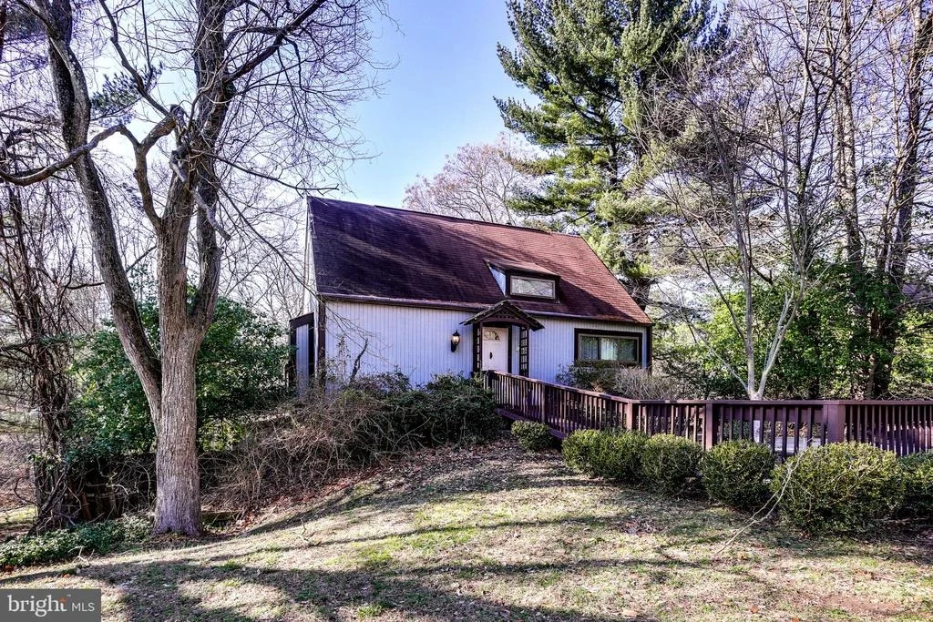 Photo of 5636 THUNDER HILL ROAD