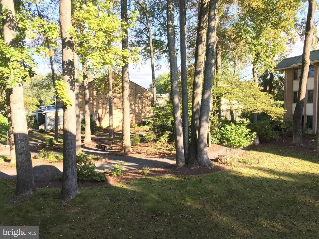 Photo of Unit 72G at 3618 GLENEAGLES DRIVE