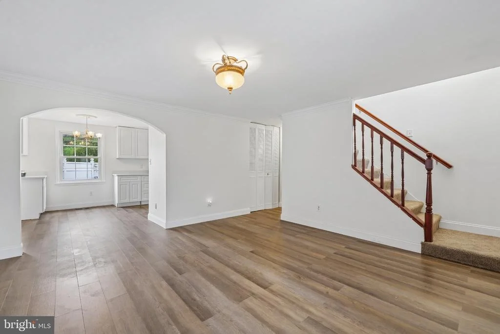 Photo of 19069 STALEYBRIDGE ROAD