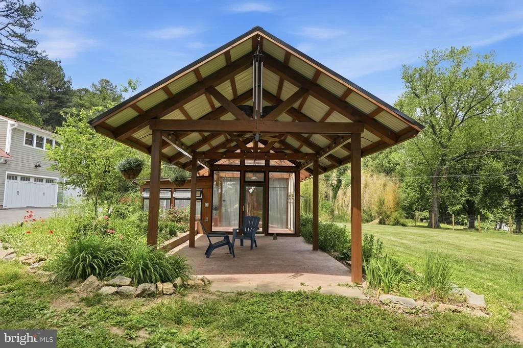 Photo of 15715 AVERY ROAD
