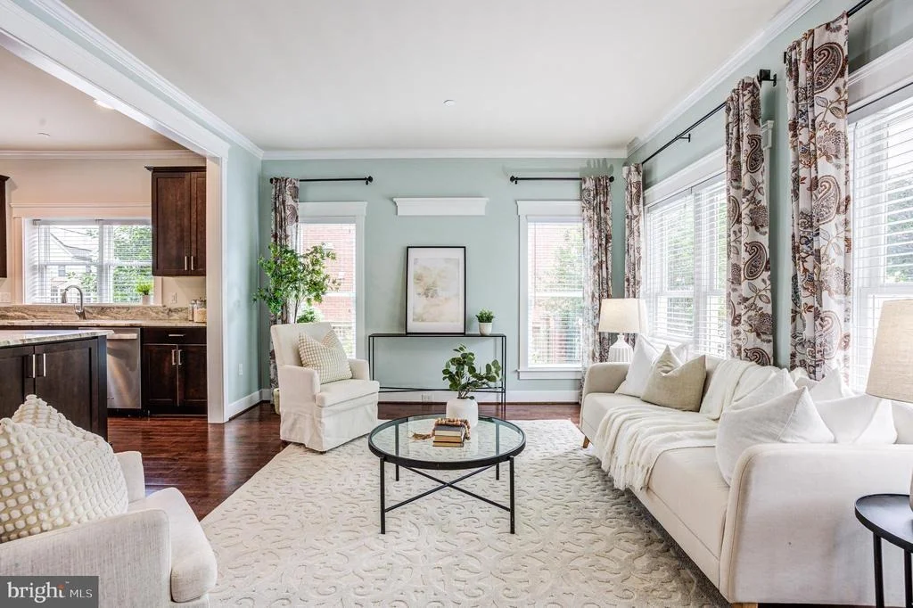 Photo of 614 N BENTZ STREET N