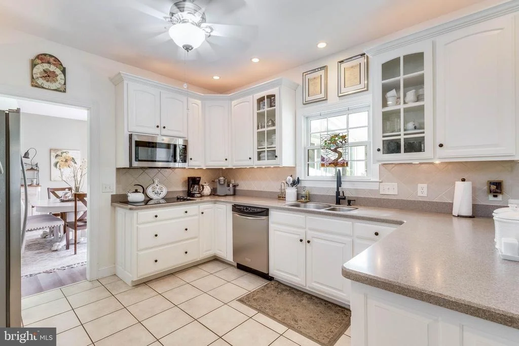 Photo of 31362 EDGEWOOD DRIVE