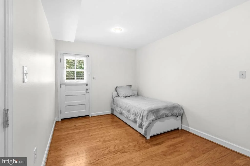 Photo of 9 DUVALL LANE