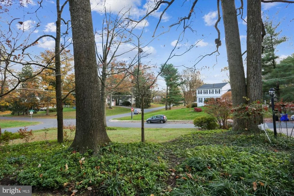 Photo of 16620 BETHAYRES ROAD