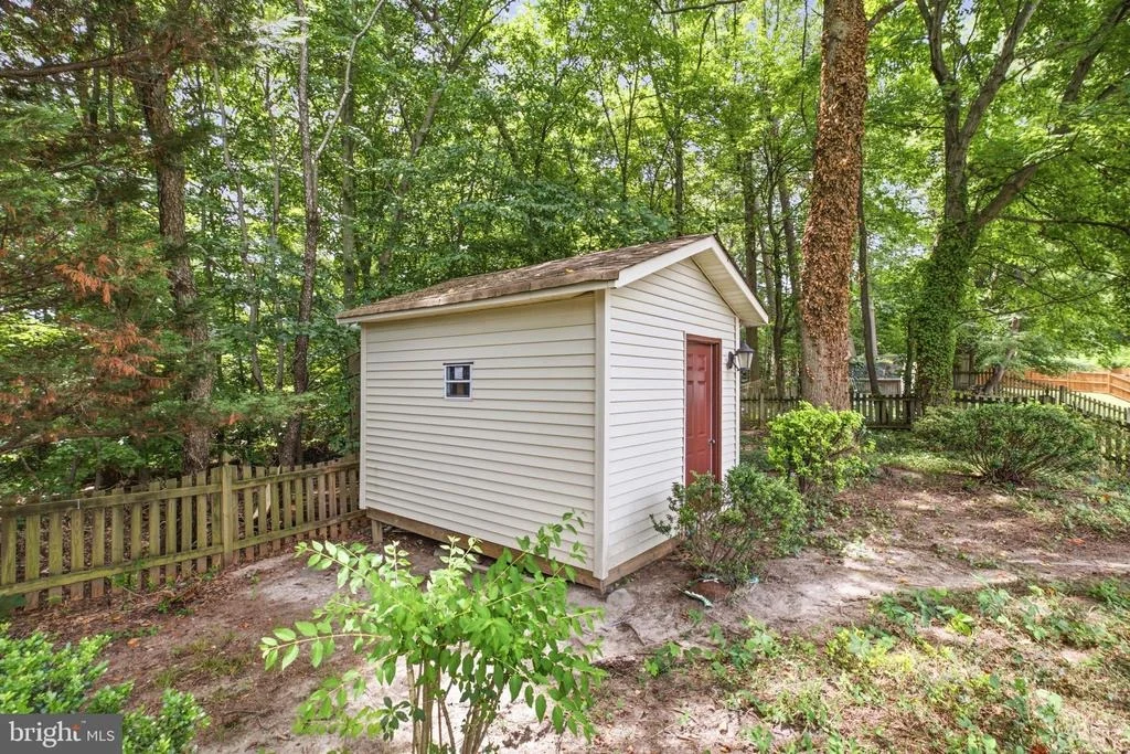 Photo of 8417 GREAT LAKE LANE