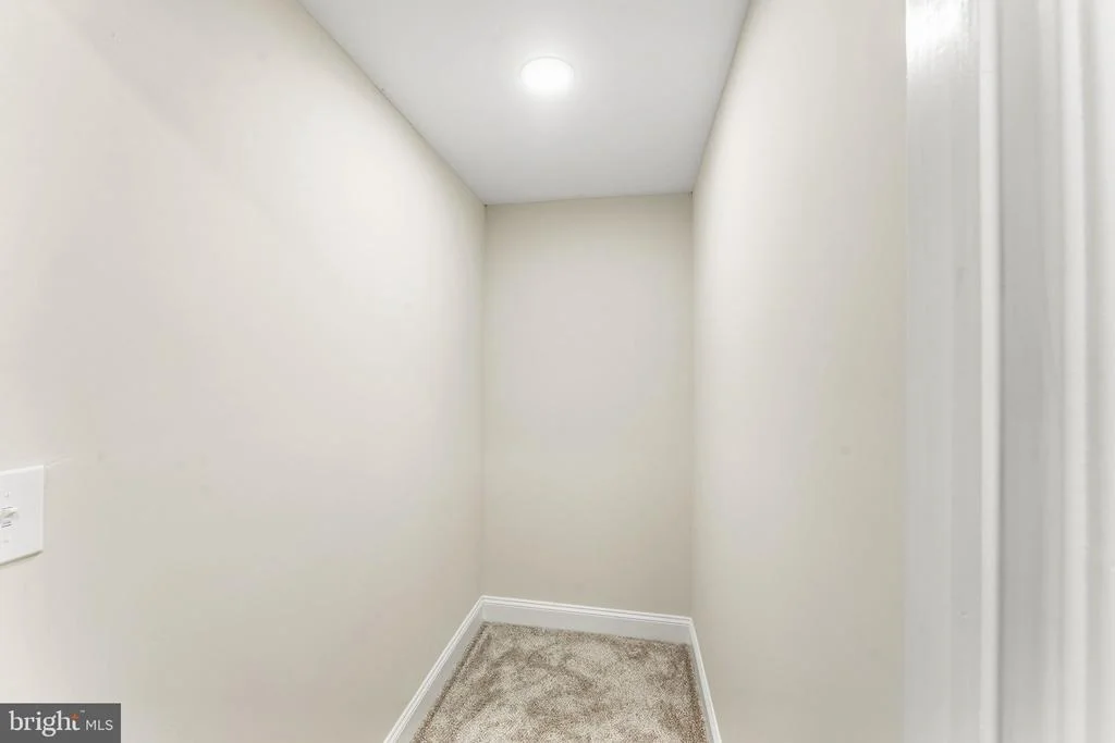 Photo of 201 SINGLETREE COURT