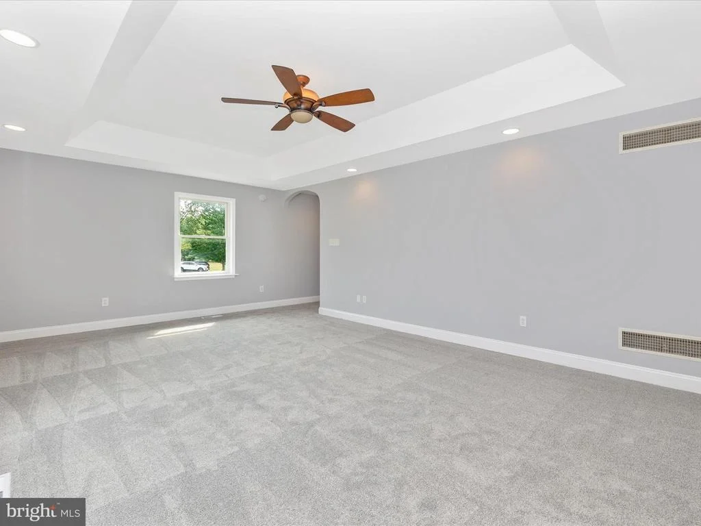 Photo of 1589 SMILEY DRIVE