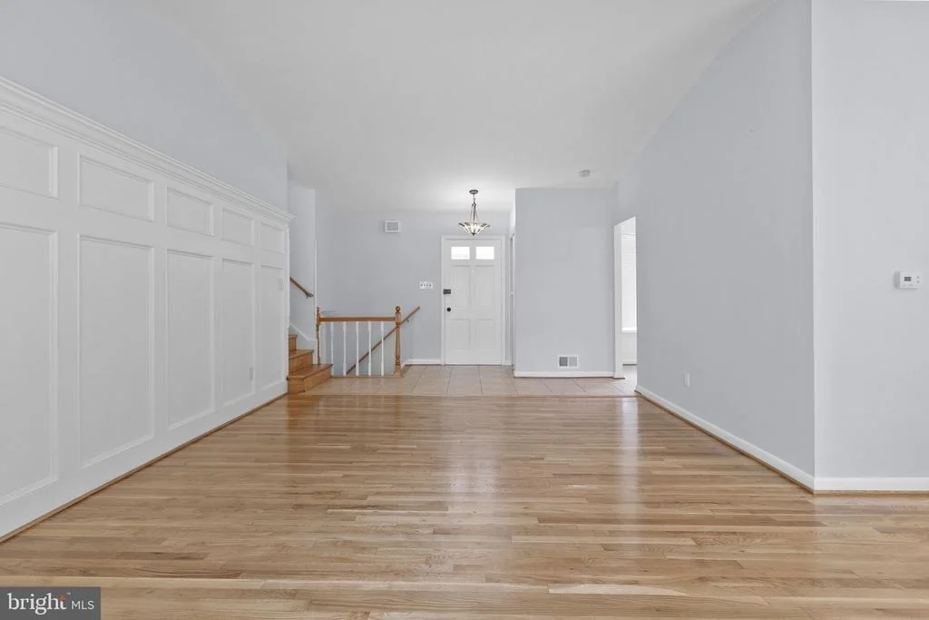 Photo of 13344 FOXHALL DRIVE