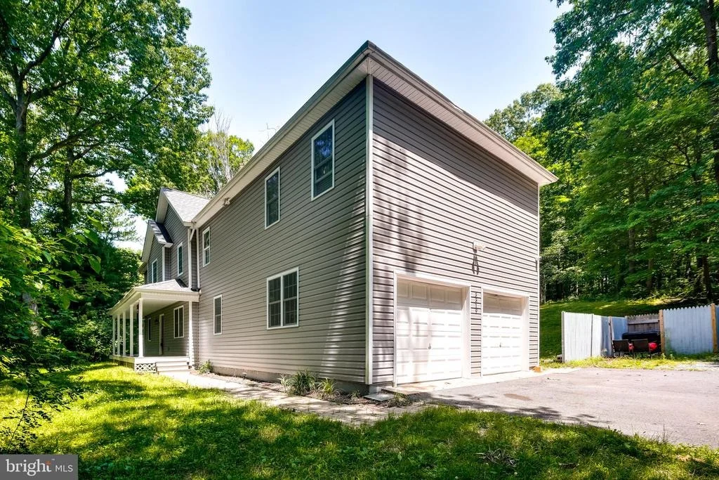 Photo of 3319 MAIL ROAD