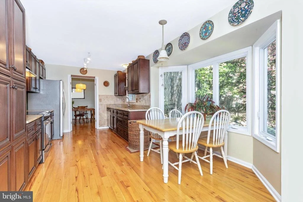 Photo of 28313 HONEYSUCKLE DRIVE