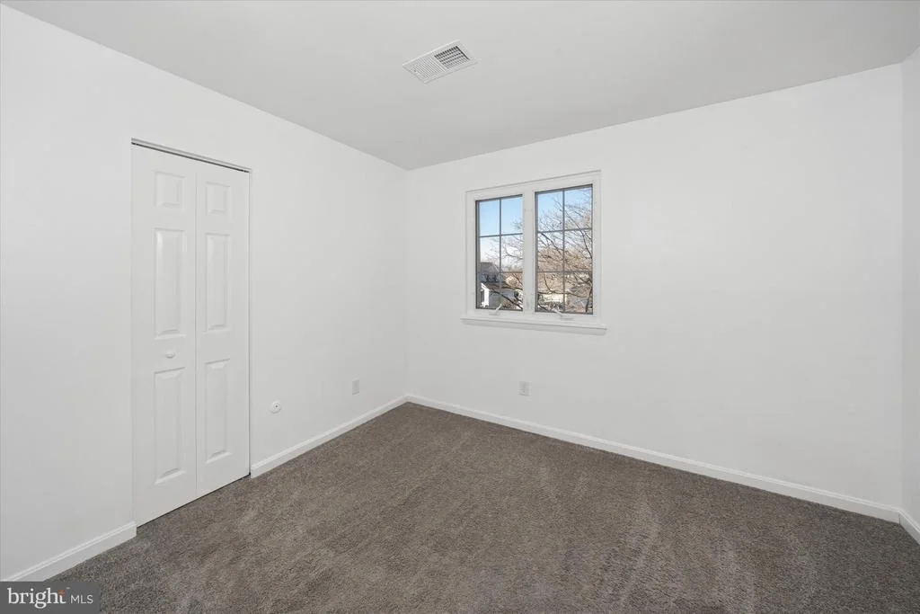 Photo of 19 SQUIRE CIRCLE