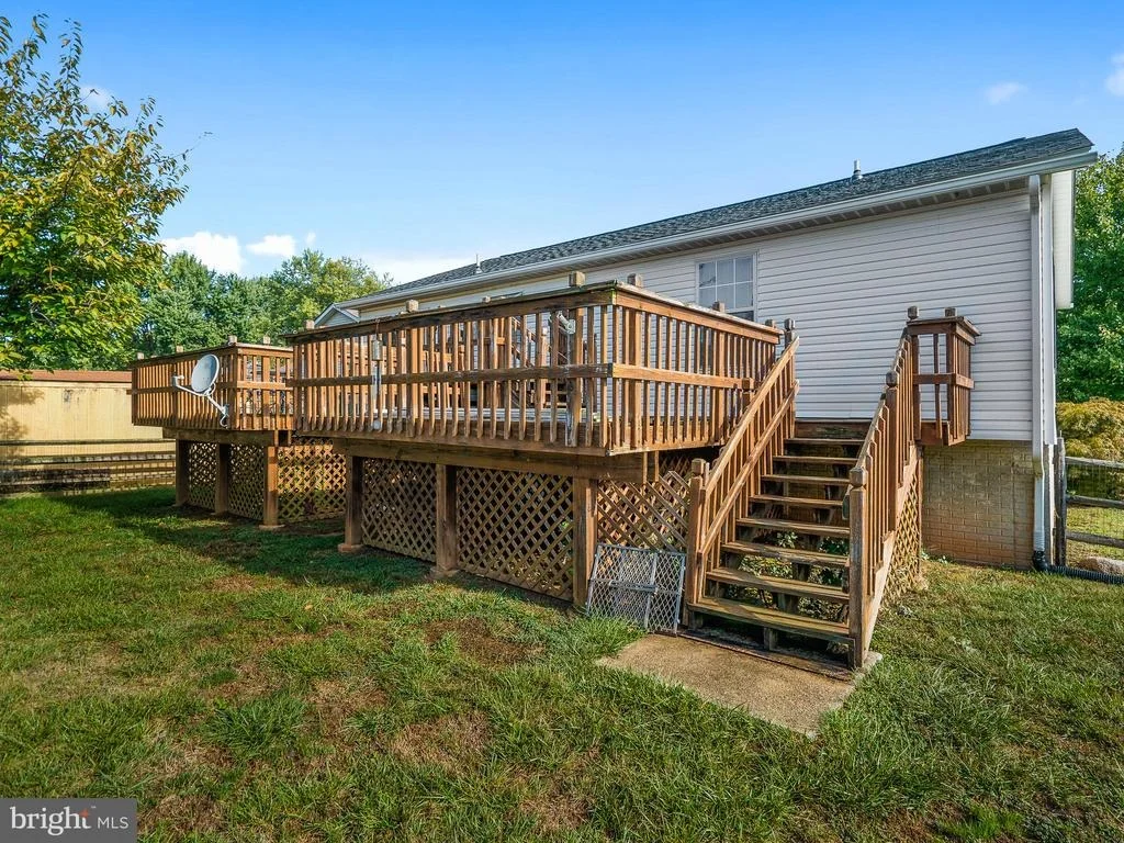 Photo of 1502 CEDARCREST LANE