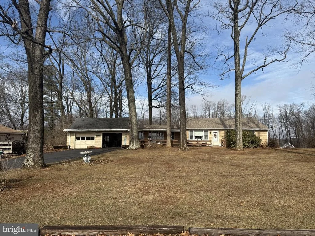 Photo of 1024 CHERRYTOWN ROAD