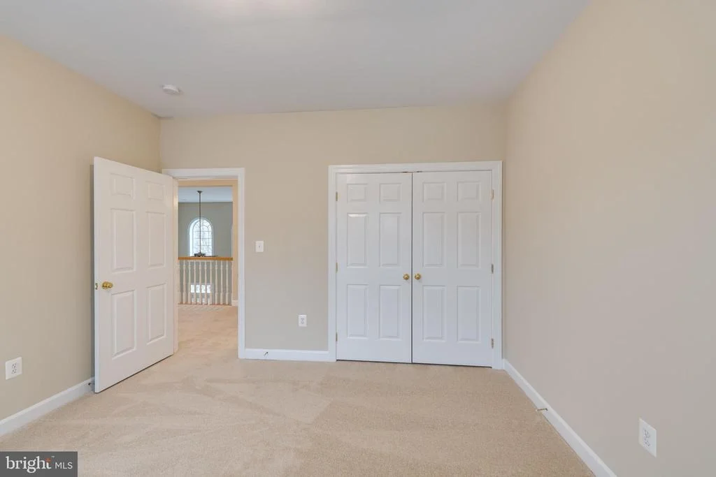 Photo of 3807 GLEN EAGLES DRIVE