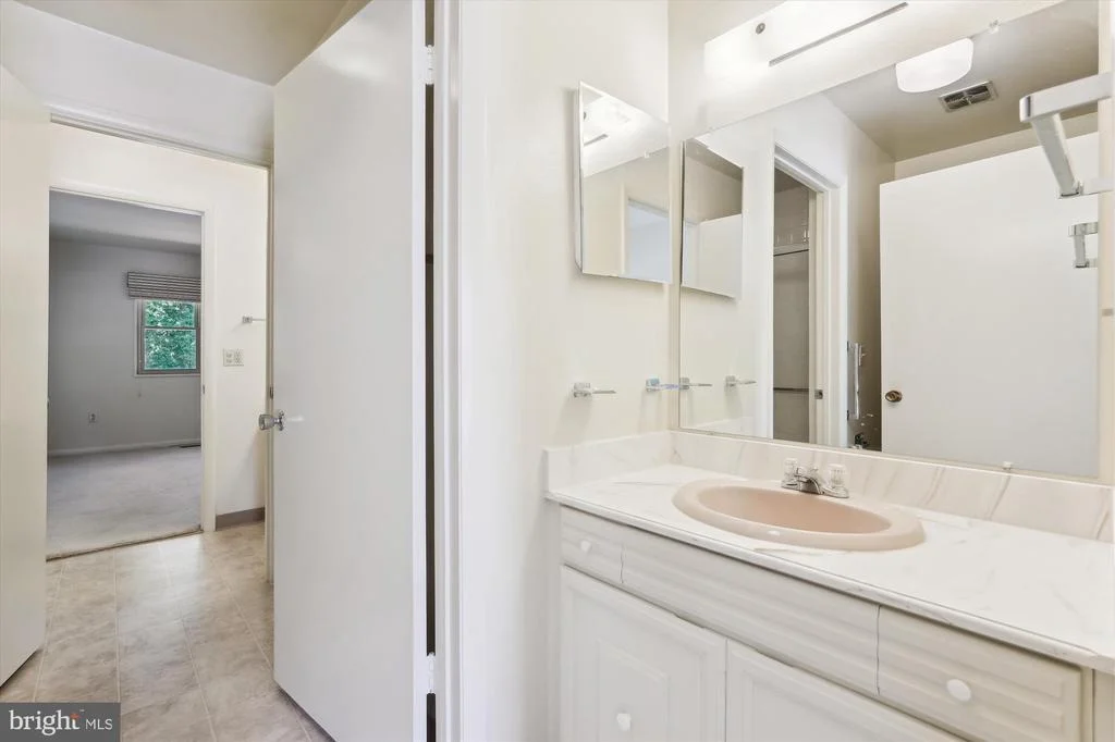 Photo of Unit 79E at 3492 GLENEAGLES DRIVE