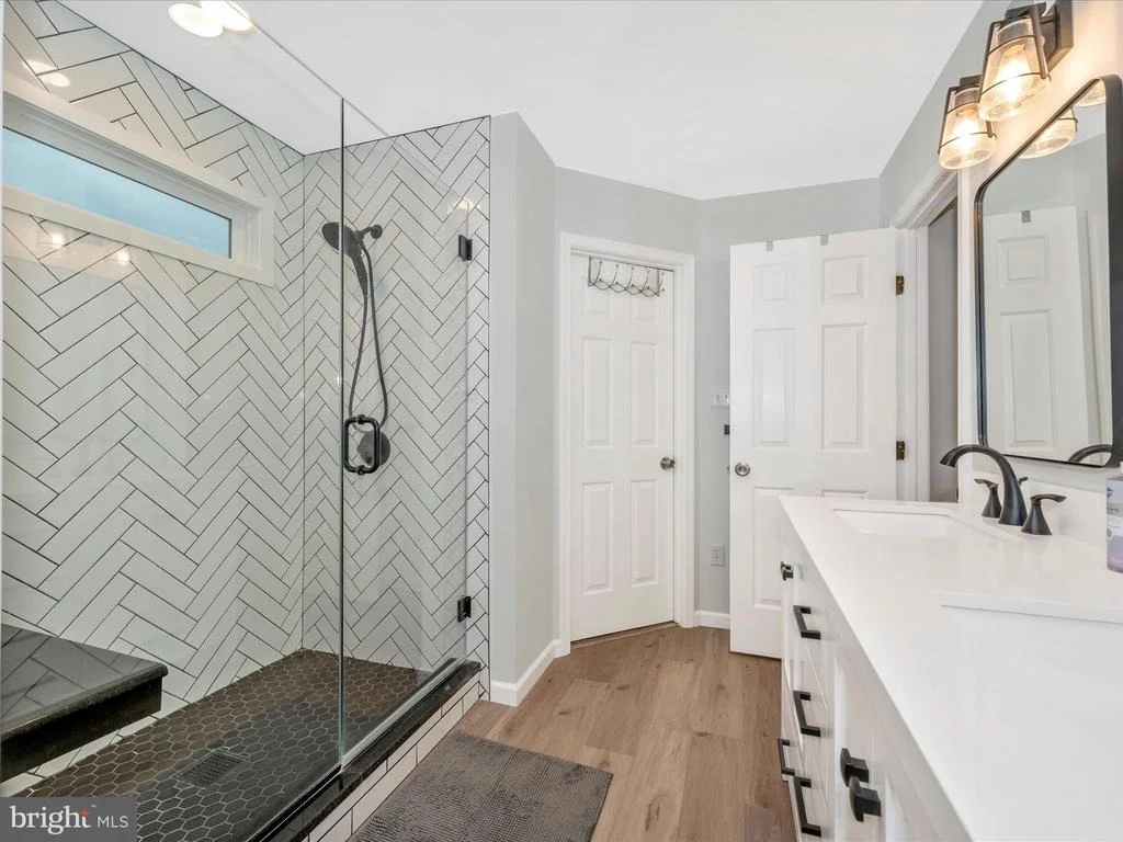 Photo of 11 IVY HILL DRIVE