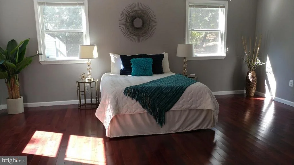 Photo of 1605 PARRAN ROAD