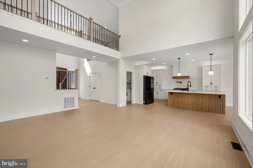 Photo of 3 PERSIMMON LANE