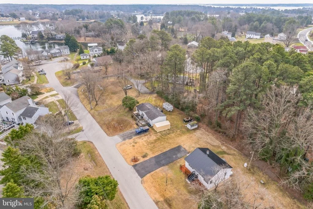 Photo of 565 TWIN COVE LANE